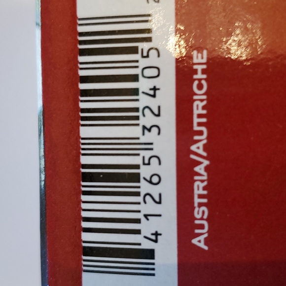 2 Crystal Bottle Soppers by Mikasa - Picture 5 of 5